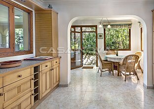 Ref. 2503728 | Unique villa with lots of potential in a good location 