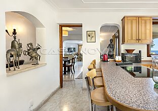 Ref. 2503728 | Unique villa with lots of potential in a good location 