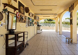 Ref. 2303731 | Villa im mediterranen Stil  mit Ausbau- und Modernisierungspotenzial 