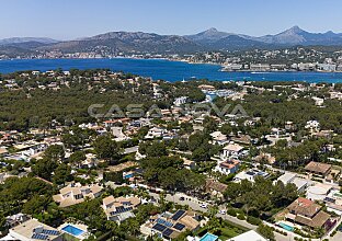 Ref. 2303731 | Villa im mediterranen Stil  mit Ausbau- und Modernisierungspotenzial 