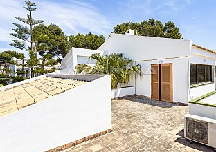 Ref. 2403734 | Entzückende Villa in gefragter Nachbarschaft mit großem Ausbaupotenzial