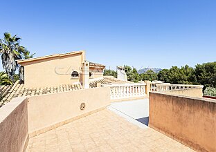 Ref. 2403742 | Villa im mediterranen Stil  in  Santa Ponsa 