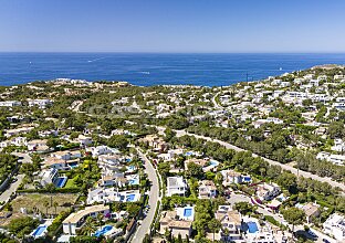Ref. 2403742 | Villa im mediterranen Stil  in  Santa Ponsa 