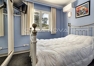 Ref. 2503745 | Encantadora villa de estilo mediterráneo en un barrio codiciado