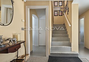 Ref. 2503745 | Encantadora villa de estilo mediterráneo en un barrio codiciado