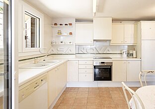 Ref. 1303780 | EXCLUSIVO: Ático en 1a línea de mar con azotea privada