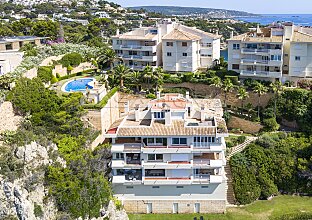 Ref. 1303780 | EXCLUSIVO: Ático en 1a línea de mar con azotea privada