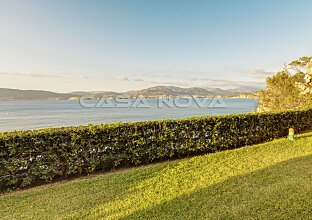Ref. 1303780 | EXCLUSIVO: Ático en 1a línea de mar con azotea privada