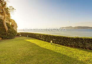 Ref. 1303780 | EXCLUSIVO: Ático en 1a línea de mar con azotea privada