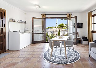 Ref. 2503786 | Exclusive Mediterranean-style villa with guest apartment in top location