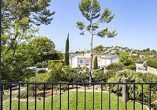 Ref. 2503786 | Exclusive Mediterranean-style villa with guest apartment in top location