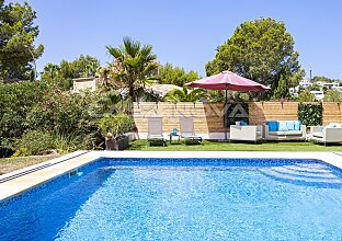 Ref. 2503786 | Exclusive Mediterranean-style villa with guest apartment in top location