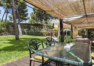 Ref. 1303788 | Charmante Erdgeschoss-Apartment mit großzügigem Garten