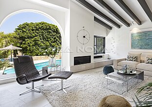 Ref. 2303792 | Elegante villa de lujo con estilo mediterráneo en una ubicación privilegiada