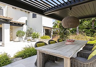 Ref. 2303792 | Elegante villa de lujo con estilo mediterráneo en una ubicación privilegiada