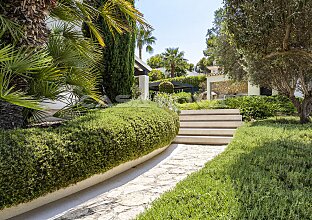 Ref. 2303792 | Elegante villa de lujo con estilo mediterráneo en una ubicación privilegiada