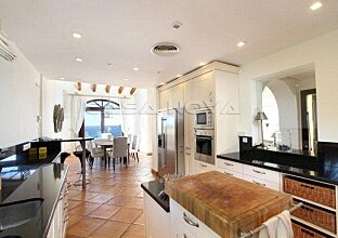Ref. 244102 | Luxury villa Mallorca in first sea line